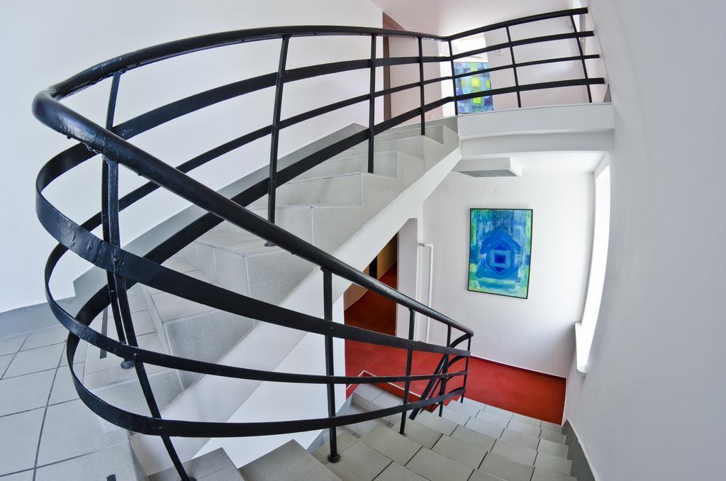 Wilson Hostel Warszawa Varsóvia Exterior foto