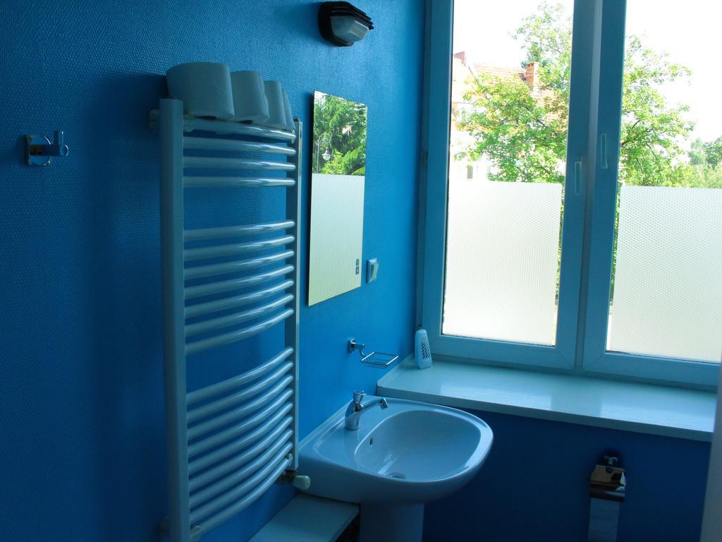 Wilson Hostel Warszawa Varsóvia Quarto foto