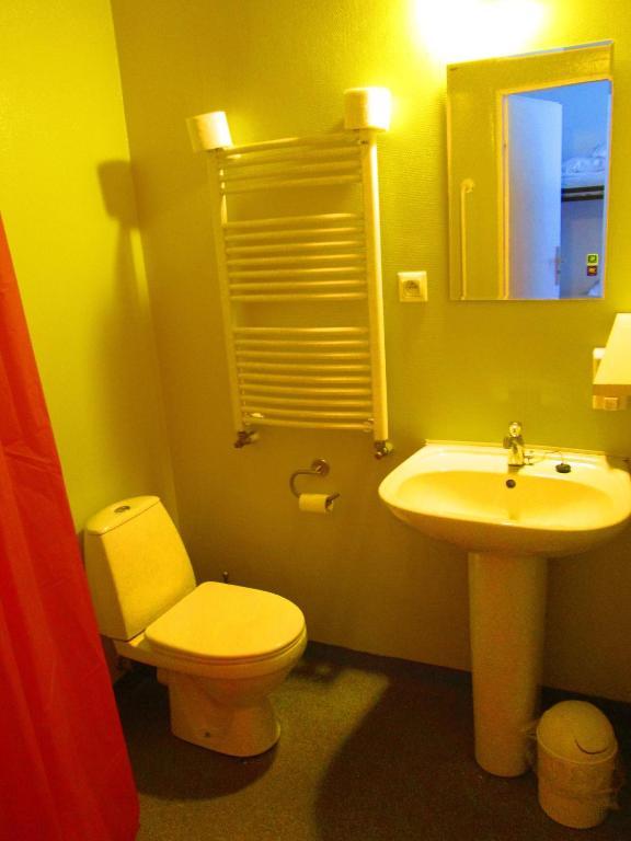 Wilson Hostel Warszawa Varsóvia Quarto foto